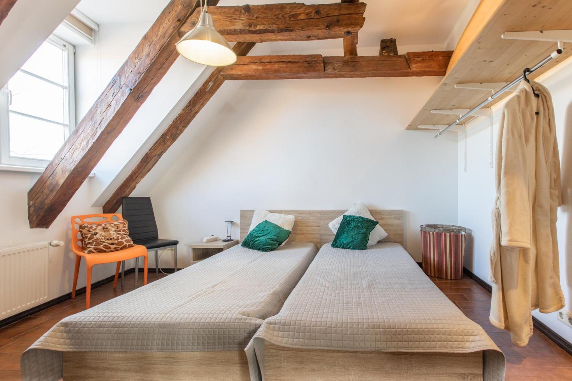 Mansard In Old Town Apartment Рига Екстериор снимка